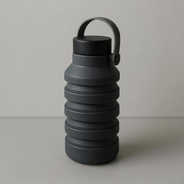 Travel-Friendly Collapsible Bottle - Smart Space Design